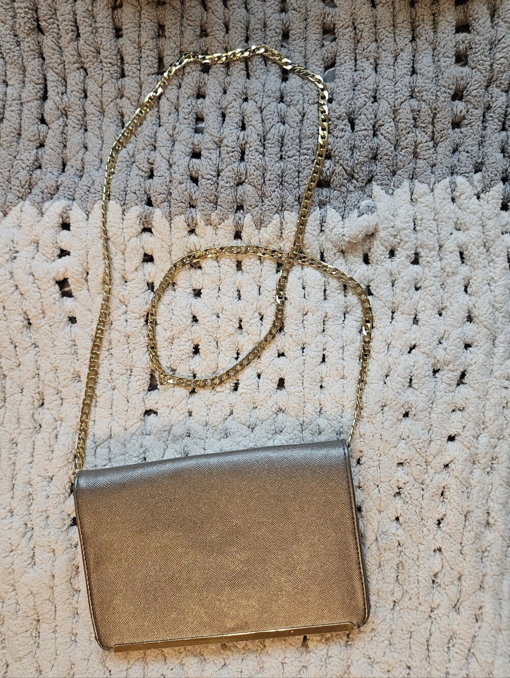 Chic Grey & Gold Shoulder Bag